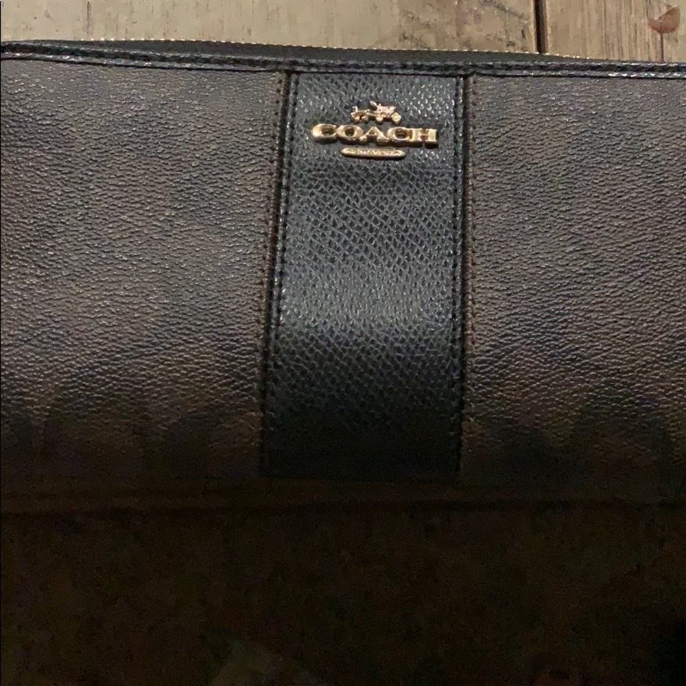 Coach Wallet Black and Dark Brown